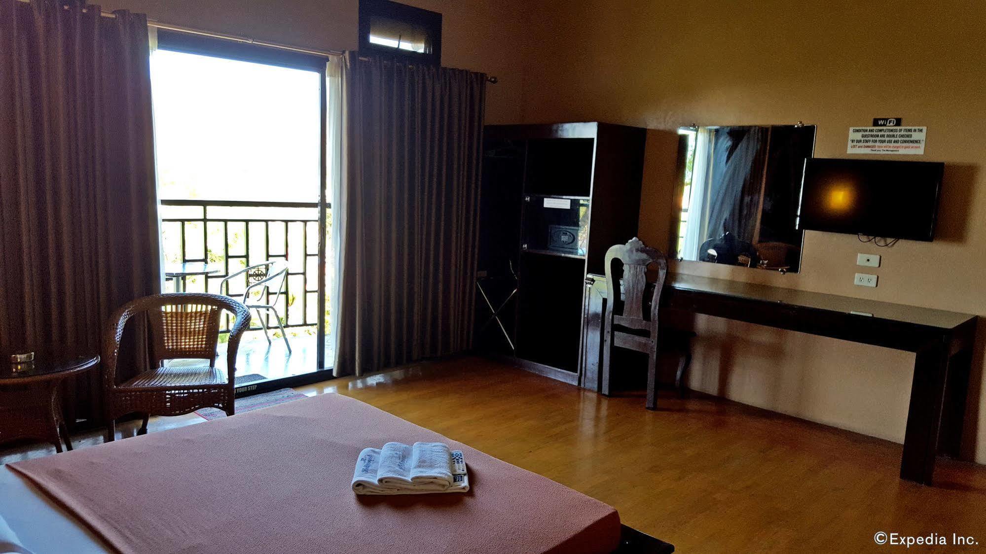 Hollywood Drive-In Hotel Baguio City Екстер'єр фото