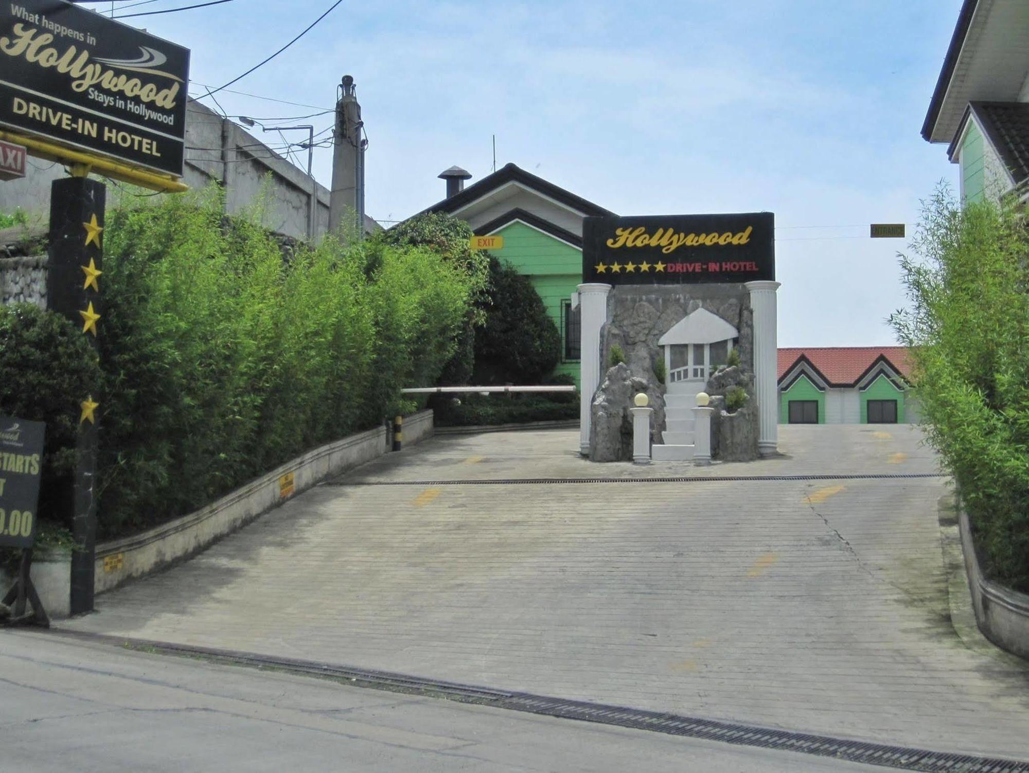 Hollywood Drive-In Hotel Baguio City Екстер'єр фото