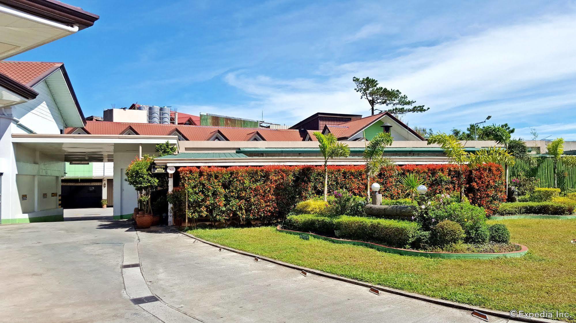 Hollywood Drive-In Hotel Baguio City Екстер'єр фото