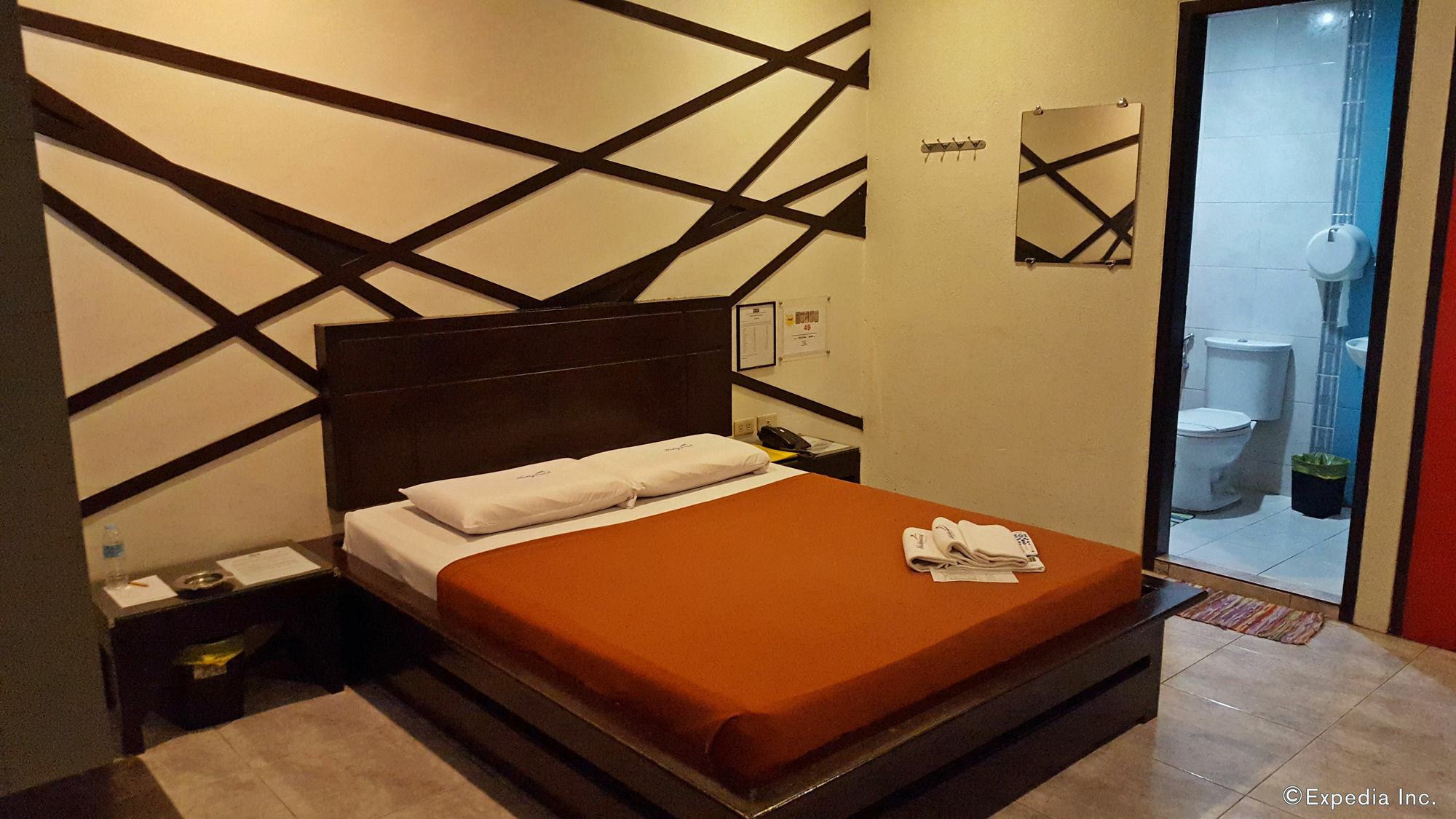 Hollywood Drive-In Hotel Baguio City Екстер'єр фото